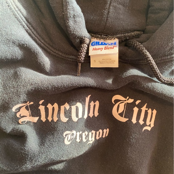 Black Gildan Hoodie - Picture 3 of 3